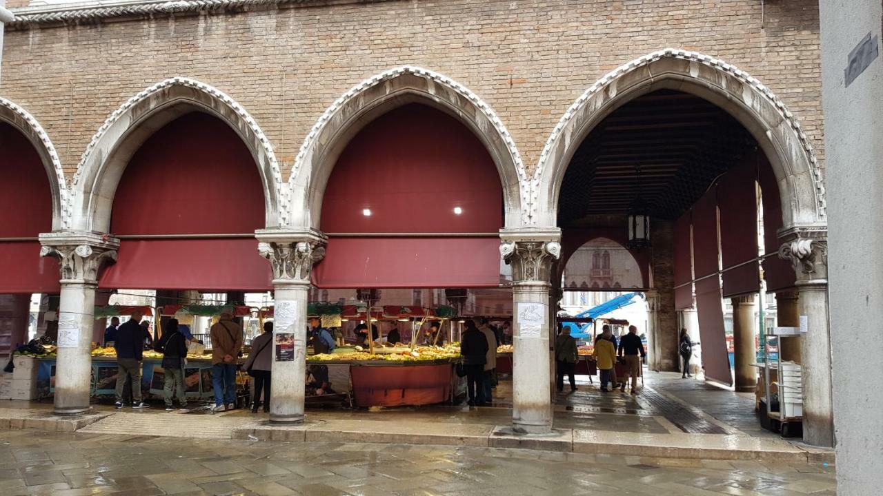 Palazzo Morosini Brandolin Dimora Romantica Венеция Екстериор снимка